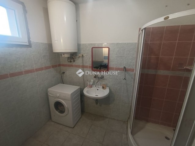 Eladó családi ház, Budapesten, XXIII. kerületben 55 M Ft