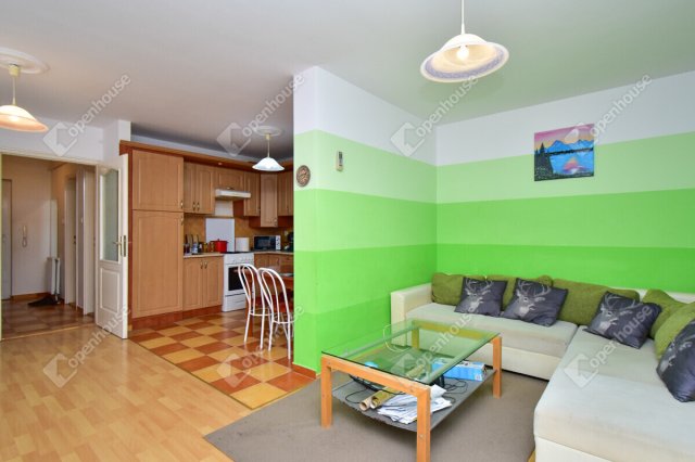 Eladó téglalakás, Szegeden 59.99 M Ft, 2 szobás