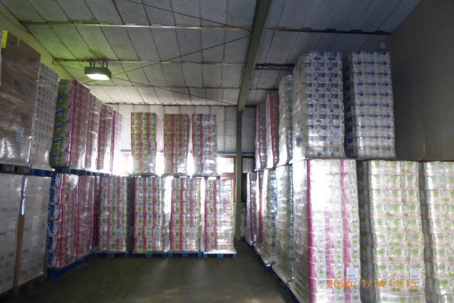 Kiadó ipari ingatlan, Pécsett 125 E Ft / hó