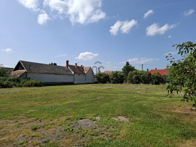 Eladó telek, Nemeskoltán 8 M Ft / költözzbe.hu