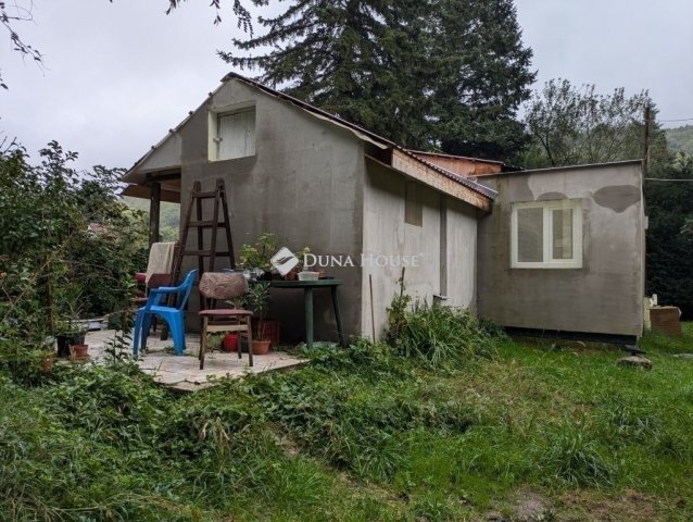 Eladó nyaraló, Verőcén 59 M Ft, 3 szobás / költözzbe.hu