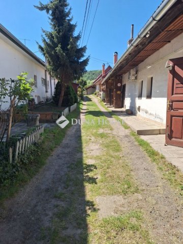 Eladó családi ház, Kisorosziban 41 M Ft, 2 szobás
