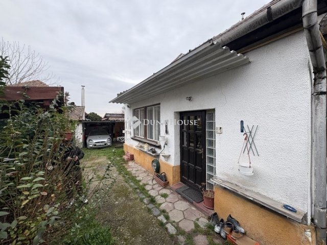 Eladó téglalakás, Budapesten, XXIII. kerületben 38.9 M Ft
