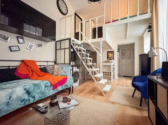 Eladó téglalakás, Budapesten, VI. kerületben 69.9 M Ft, 1 szobás