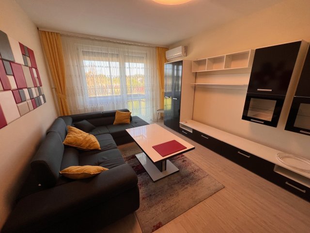 Kiadó téglalakás, albérlet, Nyíregyházán 140 E Ft / hó