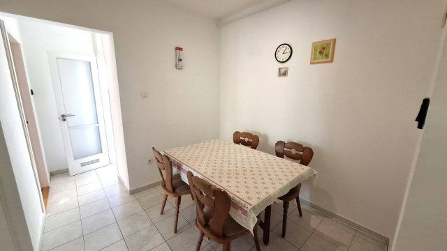 Kiadó téglalakás, albérlet, Debrecenben 170 E Ft / hó, 3 szobás