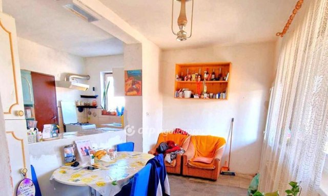 Eladó családi ház, Üllésen 35.9 M Ft, 3 szobás