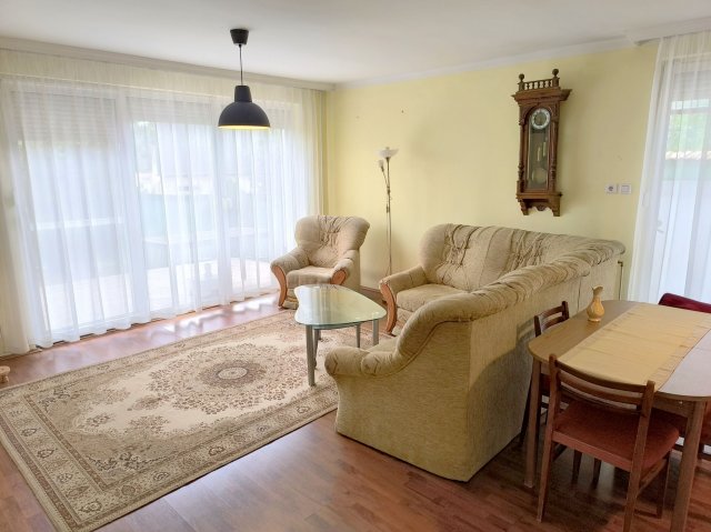 Eladó sorház, Debrecenben, Hegyi Mihályné utcában 95 M Ft