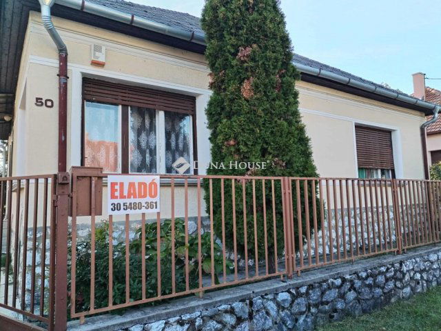 Eladó családi ház, Mezőkövesden 49 M Ft, 4 szobás