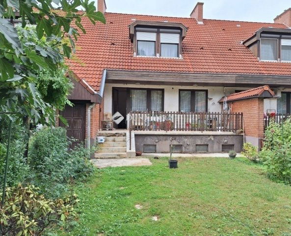 Eladó családi ház, Kecskeméten 89.5 M Ft, 4 szobás