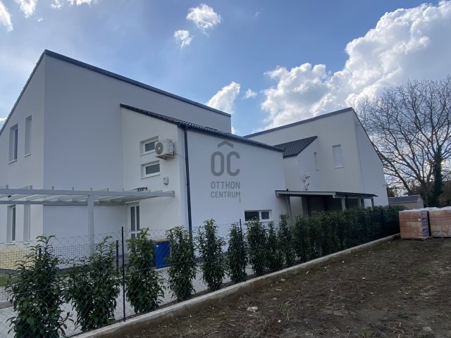 Eladó ikerház, Ráckevén 69.1 M Ft, 3 szobás