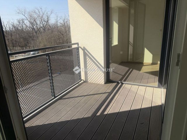 Eladó téglalakás, Budapesten, IV. kerületben 94.999 M Ft