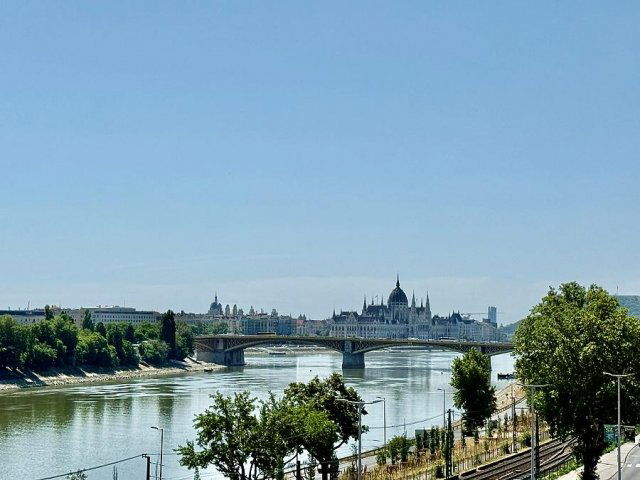 Eladó téglalakás, Budapesten, II. kerületben 96 M Ft, 2 szobás