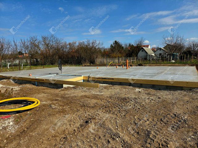 Eladó családi ház, Székesfehérvárott 91 M Ft, 5 szobás