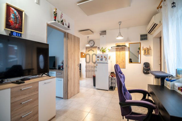 Eladó téglalakás, Budapesten, XV. kerületben 42 M Ft, 2 szobás