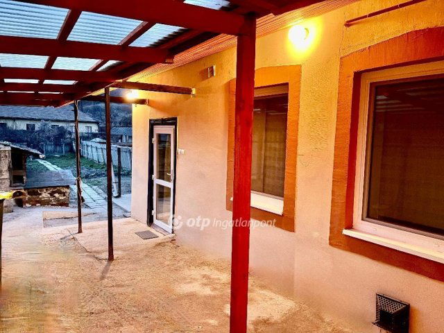 Eladó családi ház, Salgótarjánban 29.9 M Ft, 2 szobás