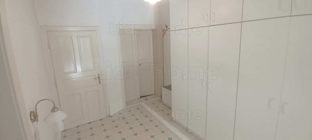Eladó családi ház, Bezeréden 29.9 M Ft, 3+1 szobás