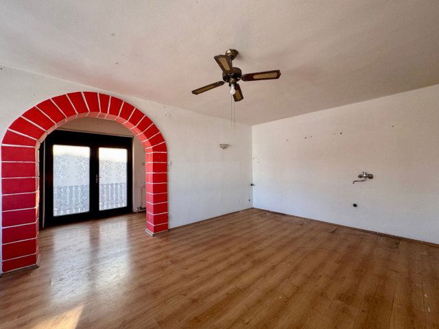 Eladó családi ház, Zalaegerszegen 29.9 M Ft, 3 szobás