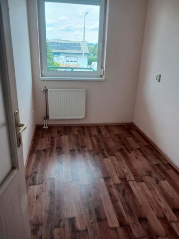 Eladó téglalakás, Veszprémben, Vécsey Károly utcában 49.9 M Ft