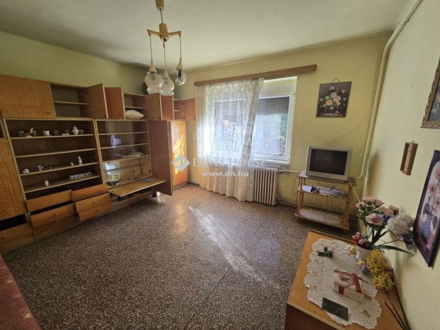 Eladó családi ház, Mezőszentgyörgyön 35 M Ft, 3 szobás