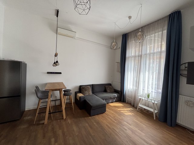 Eladó téglalakás, Budapesten, IX. kerületben 89.9 M Ft, 2 szobás