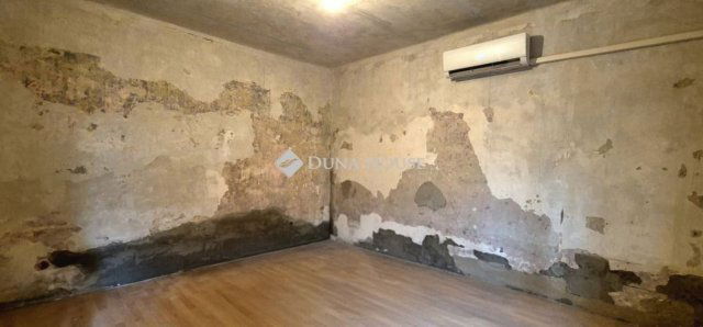 Eladó téglalakás, Budapesten, XVIII. kerületben 35 M Ft