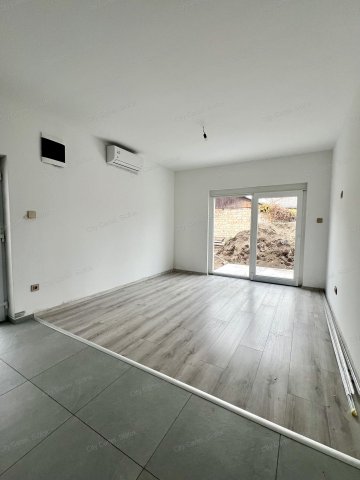 Eladó téglalakás, Balatonlelleén 74.99 M Ft, 3 szobás