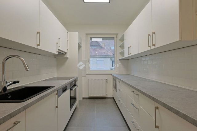 Eladó téglalakás, Budapesten, XIV. kerületben 129 M Ft, 3 szobás