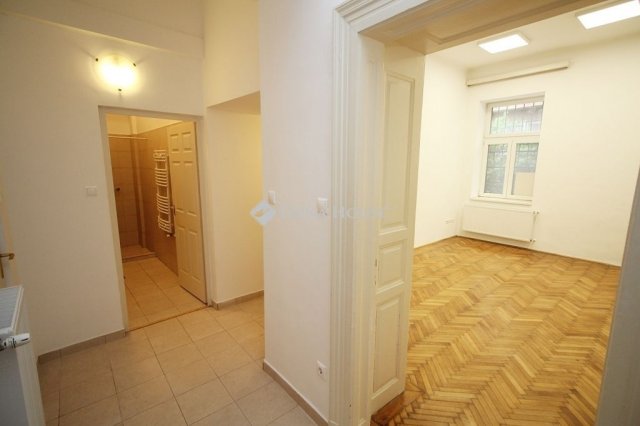 Eladó téglalakás, Budapesten, I. kerületben 88.6 M Ft, 2 szobás