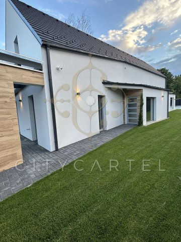 Eladó családi ház, Balatonakarattyán 179 M Ft, 4 szobás