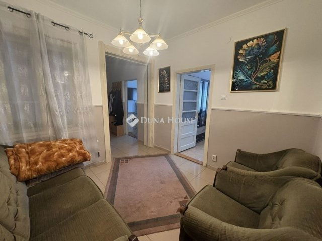 Eladó családi ház, Budapesten, XVII. kerületben 99 M Ft