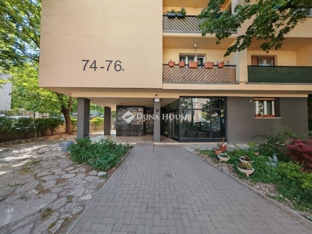 Eladó téglalakás, Budapesten, II. kerületben 56.9 M Ft, 1 szobás