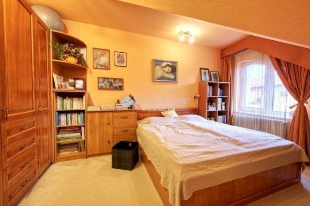 Eladó családi ház, Budaörsön 169.9 M Ft, 4 szobás