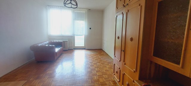 Eladó téglalakás, Budapesten, XXII. kerületben, Csút utcában