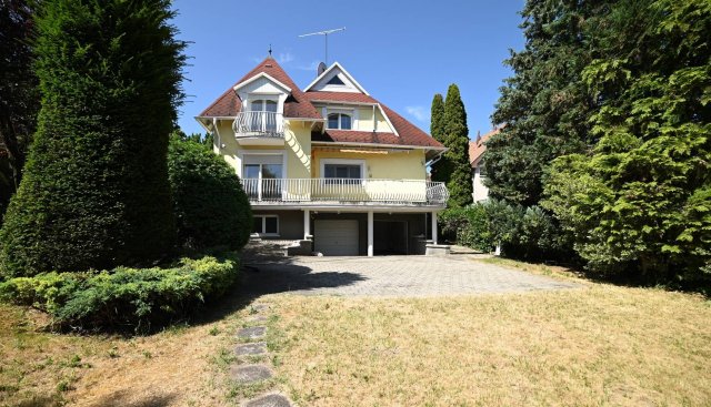 Eladó családi ház, Budapesten, II. kerületben 253.737 M Ft