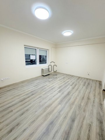 Eladó téglalakás, Cegléden 48.5 M Ft, 2 szobás