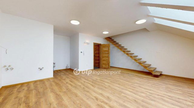 Eladó téglalakás, Nyíregyházán 39 M Ft, 1+1 szobás