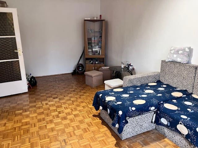 Eladó panellakás, Nyíregyházán 33.9 M Ft, 1+2 szobás