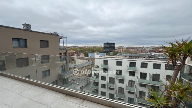 Eladó téglalakás, Budapesten, VIII. kerületben 144.99 M Ft