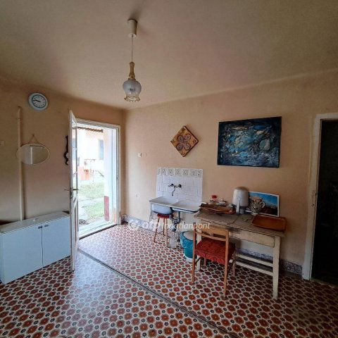 Eladó családi ház, Aldebrőn 14 M Ft, 4+1 szobás