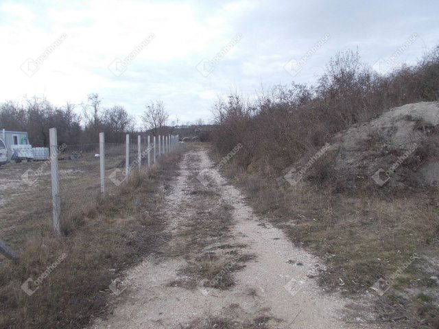 Eladó telek, Iszkaszentgyörgyön 220 M Ft / költözzbe.hu