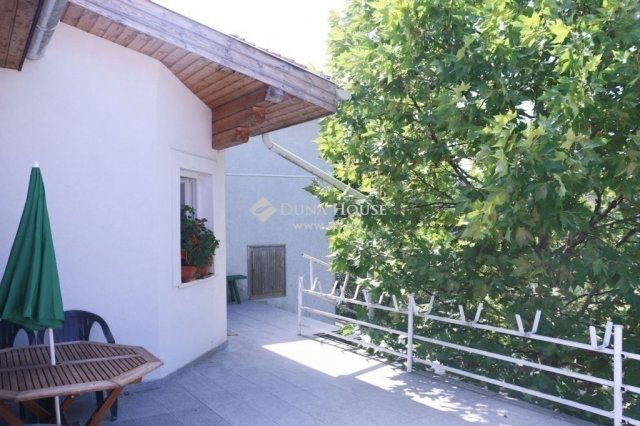 Eladó családi ház, Dunaharasztin 106 M Ft, 3+1 szobás