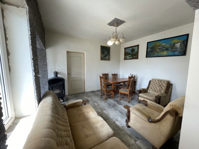 Eladó családi ház, Kiskunlacházán 58.5 M Ft, 2 szobás