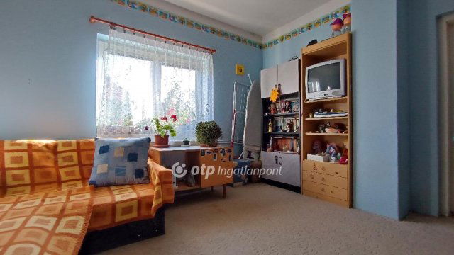 Eladó családi ház, Balatonendréden 69 M Ft, 5 szobás