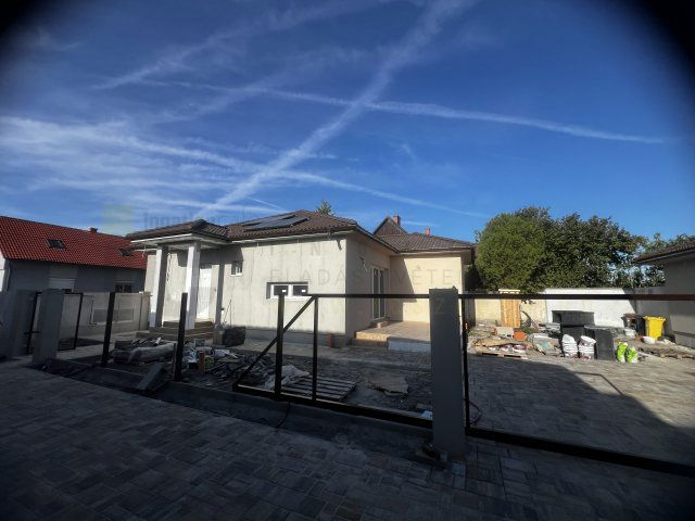 Eladó családi ház, Szegeden, Május 1. utcában 129 M Ft