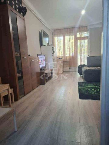 Eladó panellakás, Halásztelken 52 M Ft, 2 szobás