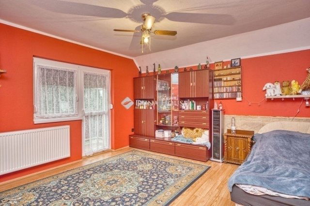 Eladó családi ház, Budapesten, XVIII. kerületben 180 M Ft