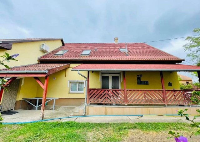 Eladó családi ház, Ócsán 84 M Ft, 4 szobás