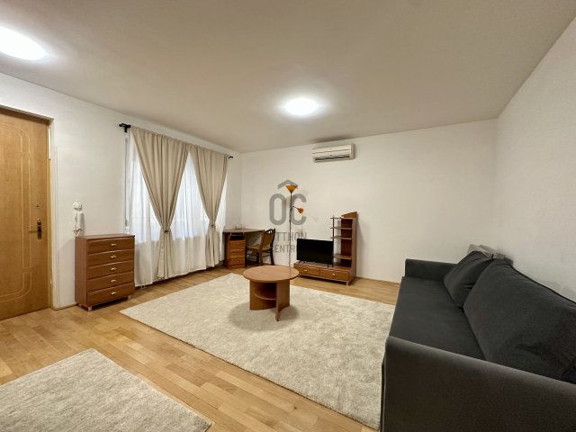 Kiadó téglalakás, albérlet, Budapesten, VI. kerületben