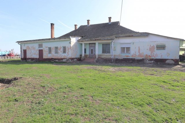 Eladó családi ház, Békéssámsonon 29.9 M Ft, 5 szobás